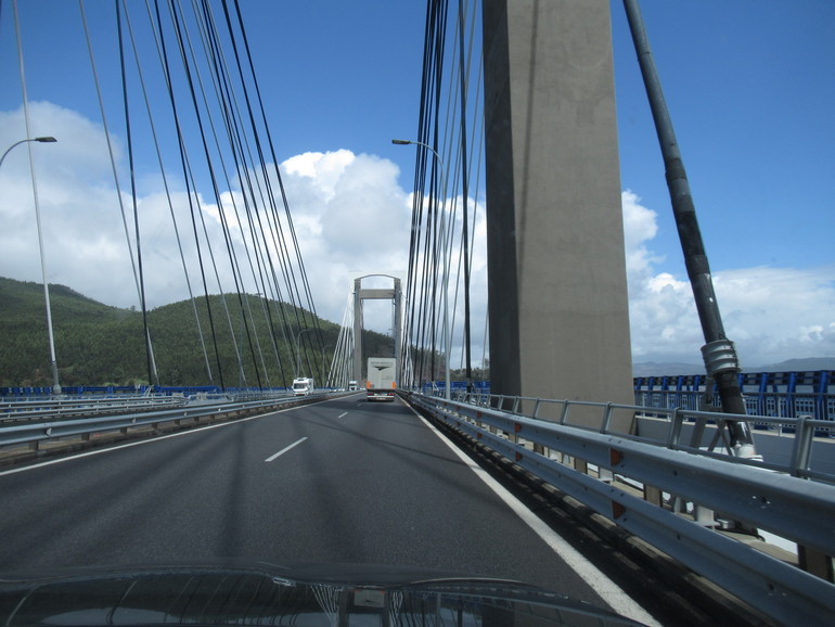 Mooie brug op weg naar Portonovo